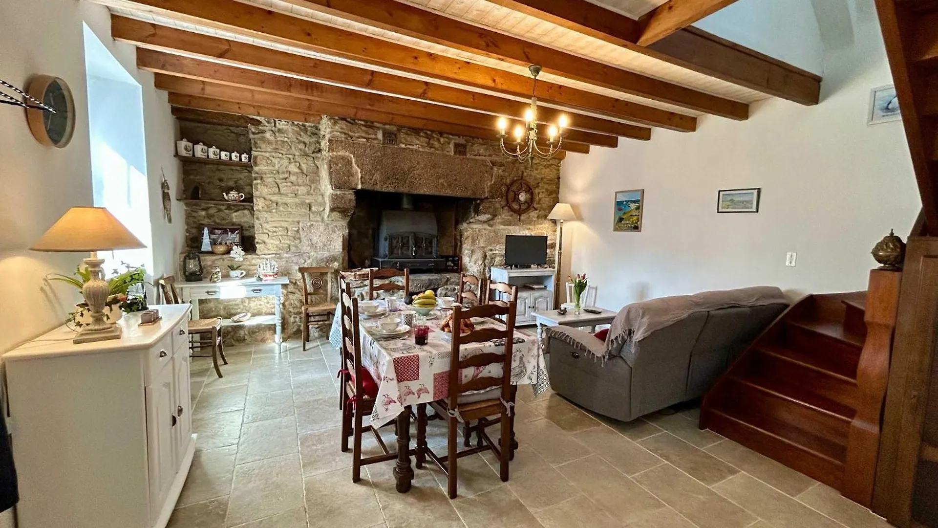 Pretty Charming Breton Cottage For 4 People Locquémeau 別荘